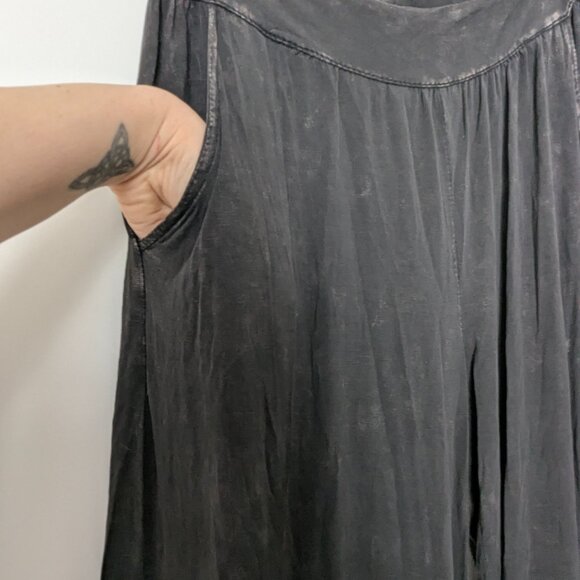 ✨ POL Black & White Flare Wide-Leg Pants (Size S, fits S–M) 🖤🤍👖 - Picture 6 of 7